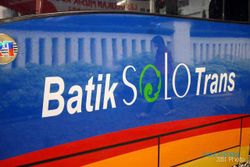 BATIK SOLO TRANS: Pemkot Solo dan Bank Mandiri Kerjasama Layanan Uang Elektronik