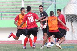 PERSIJA LATIHAN