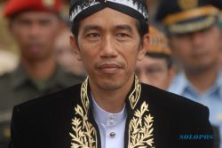 JOKOWI MENUJU DKI 1: Pedagang Pasar Klithikan Notoharjo Galang Dukungan untuk Jokowi