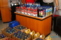  MIRAS: Polres Wonogiri Amankan Puluhan Botol Miras