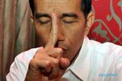 LKPJ WALIKOTA: Jokowi Bantah Ada Copy Paste, Sebut Mengacu Standar Baku