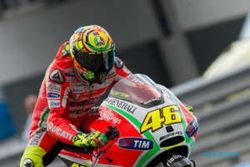 MOTOGP SPANYOL: Rossi Masih Keluhkan Motornya