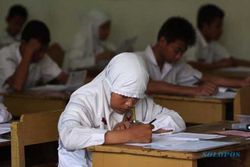 UJIAN NASIONAL: Ketiduran, Seorang Siswa Nyaris Tak Ikut UN