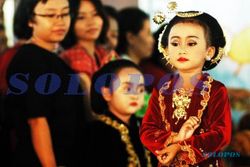  HARI KARTINI: Himpaudi Adakan Lomba Fashion Show di Manumen 45 
