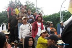 TUKAR GULING: FMAJ Demo Desak Polda Periksa Calon Bupati Pati