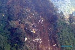  SUKHOI JATUH: 2 Helikpoter Terbang Cek Kondisi di Lokasi Jatuhnya Sukhoi