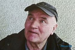 SERBIA BOSNIA: Penjahat Perang Ratko Mladic Diadili di Den Haag