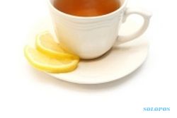 LEMON: Minum Air Hangat Dengan Lemon Bikin Tubuh Lebih Bugar
