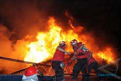 3 Orang Tewas dalam Kebakaran Ruko di Muara Karang
