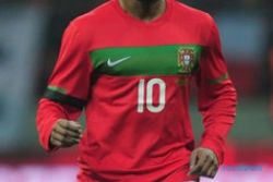 EURO 2012: Fernandes Terdepak dari Skuat Portugal