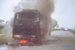 KECELAKAAN MAUT: Bus Terbakar, 13 Orang Tewas