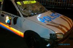  PERSEBAYA VS PERSIJA: Dihalau Polisi, Suporter Rusak Mobil Polisi