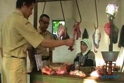 DAGING SUNTIK: Sidak Pasar, Tim Temukan 15 kg Daging Suntik