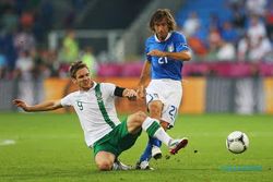 Kalahkan Irlandia 0-2, Italia Dampingi Spanyol ke Delapan Besar