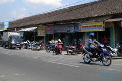 URAI KEMACETAN di Pasar Wedi, Pemkab Perbaiki Jalan Desa