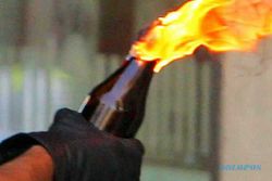 BOM MOLOTOV : Posko Organisasi Sayap PDIP Jogja Dilempar Molotov
