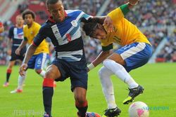 LAGA UJICOBA: Brasil Taklukkan Inggris Raya 2-0