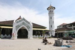  REHAB MASJID AL WUSTHO Dapat Rp250 Juta