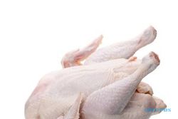 Harga Daging Ayam Tembus Rp29.000 per Kg