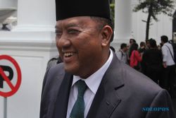 JOKOWI DISADAP : BIN Sangkal Sadap Jokowi