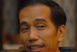 PILKADA JAKARTA: Jokowi: Soal Kemiskinan, Daerah Lain Apa Berani?