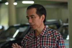 Bawa Setumpuk Dokumen, Tim S3 Adukan Jokowi ke KPK Terkait Dana Pendidikan