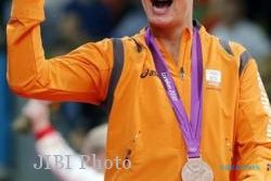OLIMPIADE 2012: Pelempar Botol ke Arah Bolt 'Ditangkap' Pejudo Putri Belanda 