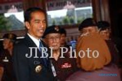 PILKADA JAKARTA, ISU SARA: Jokowi: Saya Tersinggung