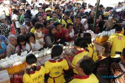 BAZAR MINYAK GORENG & WAKAF ALQURAN