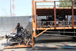 MUDIK GRATIS: Sepeda Motor Pemudik yang Diangkut Truk Sudah Diambil