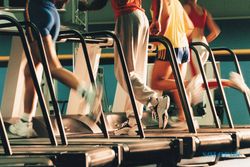 TIPS BUGAR: Kencangkan Otot Perlu Latihan Bertahap