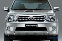  MOBIL BARU : Toyota Tes Fortuner Terbaru