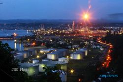 HARGA MINYAK DUNIA : OPEC Tak Kurangi Produksi, Harga Minyak Mentah Terus Anjlok