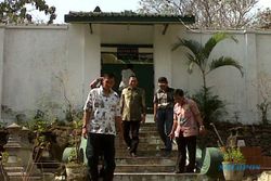 Mantan Kasum TNI Berziarah ke Makam Matah Ati