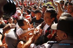 Jokowi Minta Warga Solo Dukung Rudy 