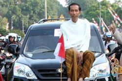 JOKOWI DIGUGAT: Jokowi Ancam Gugat Balik Jika Gugatan Tak Segera Dicabut