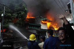 KEBAKARAN SEMARANG : Dinas Kebakaran Semarang Kurang Mobil dan Personel, Begini Idealnya…