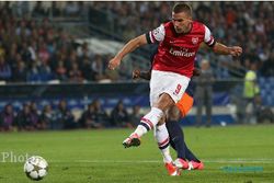 LIGA CHAMPIONS: Arsenal Rusak Debut Montpellier