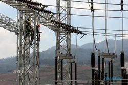 PEMBANGUNAN INFRASTRUKTUR : Gubernur Kalimantan Timur: Elektrifikasi PLN 70%? Itu Bohong!