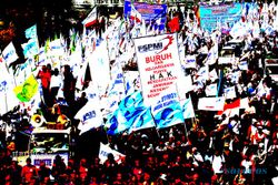 HARI BURUH 1 MEI : Inilah 10 Tuntutan Buruh Indonesia kepada Pemerintah