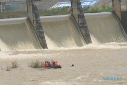 PERTANIAN SUKOHARJO : 4.000 Ha Sawah Terancam Puso, Petani Minta Penutupan Dam Colo Ditunda