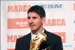 Terima Golden Boot, Messi Ingin Terus di Barca