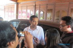 Tunggu Pelantikan, Jokowi Pilih Jalan-jalan