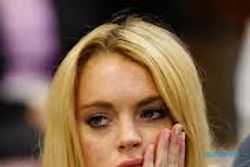 Walah, Berkelahi di Kelab Malam Bikin Lindsay Lohan Dikecrek