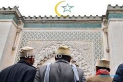 Waduh, Masjid Khusus Gay Akan Dibuka di Prancis