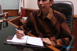 Diundang Peluncuran Mobil Esemka, Jokowi Pilih Bagikan Kartu Sehat 