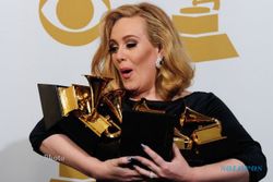 KABAR ARTIS : Dituding Jiplak, Begini Kemiripan Lagu Adele dengan Penyanyi Kurdi