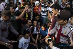 Jokowi Bosan Ditanya Banjir & Macet Jakarta