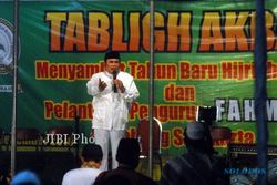 RHOMA IRAMA NYAPRES: Dicemooh, Bang Haji Mengaku Ikhlas