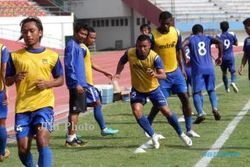 INTER ISLAND CUP 2012: Maung Bandung Waspadai Licinnya Pesut Mahakam